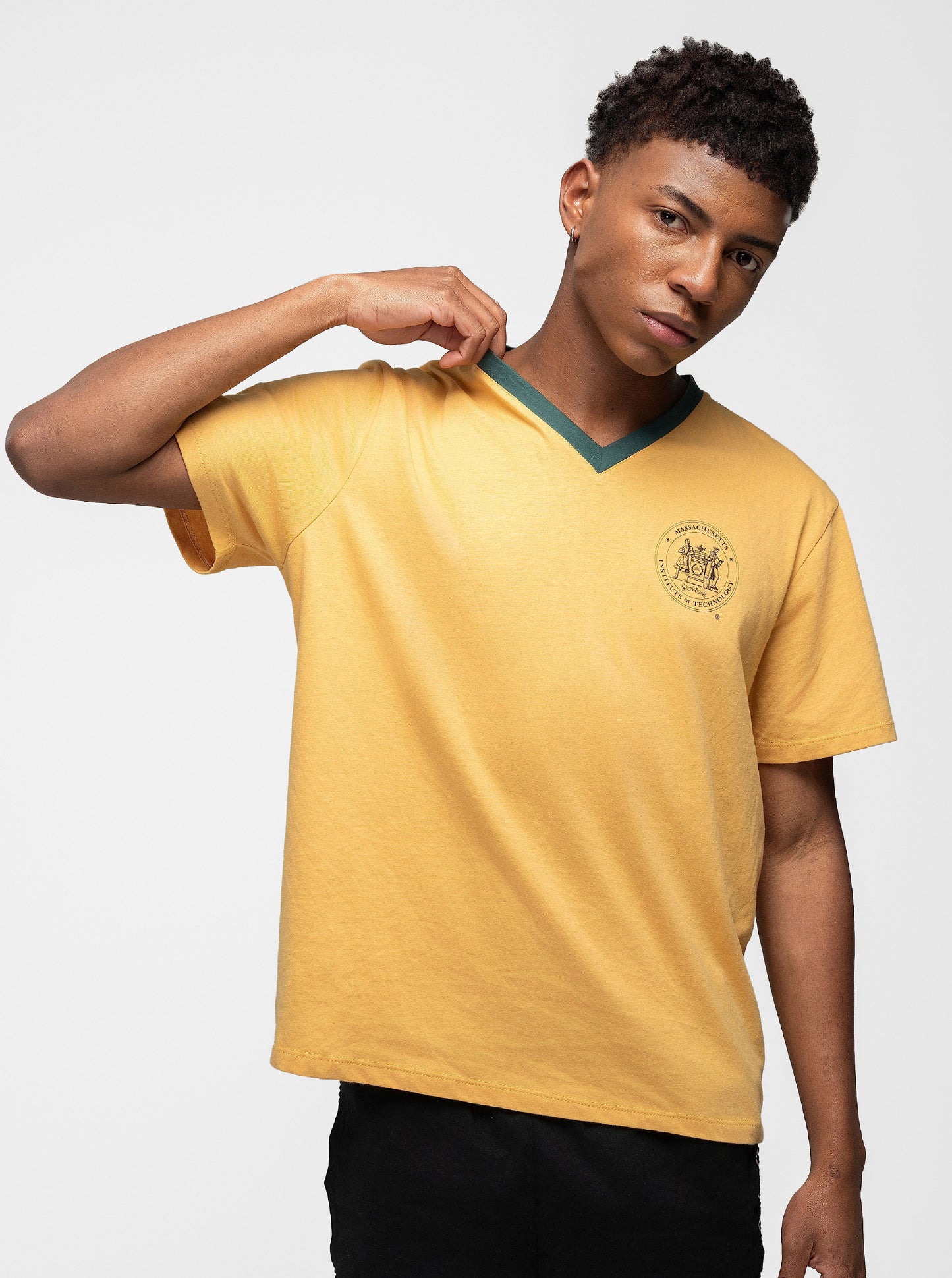 Casa Congo MIT V Neck Tee