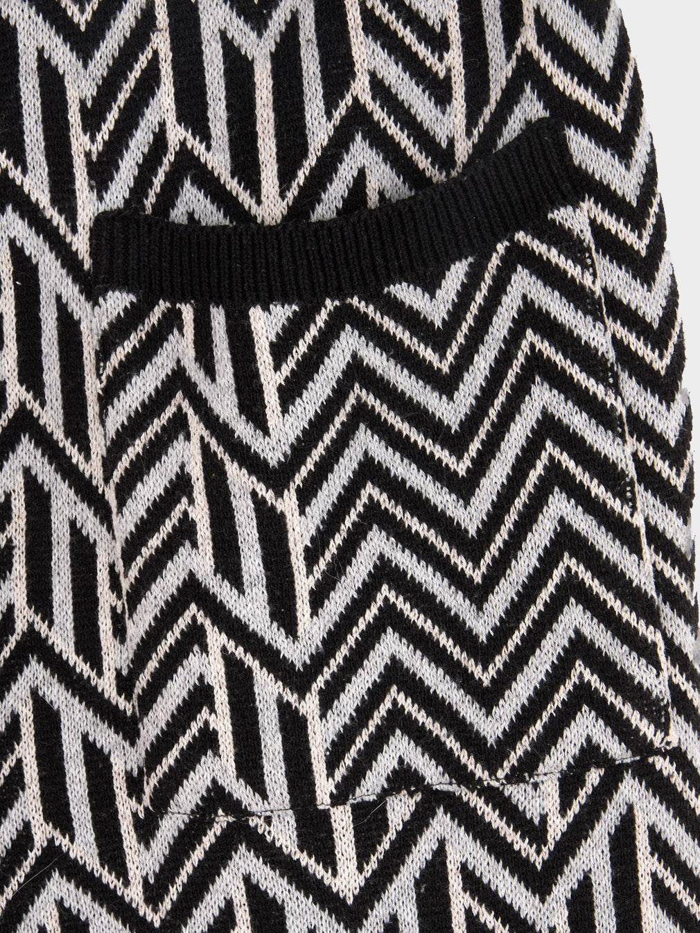 Wave Knit Black Pant